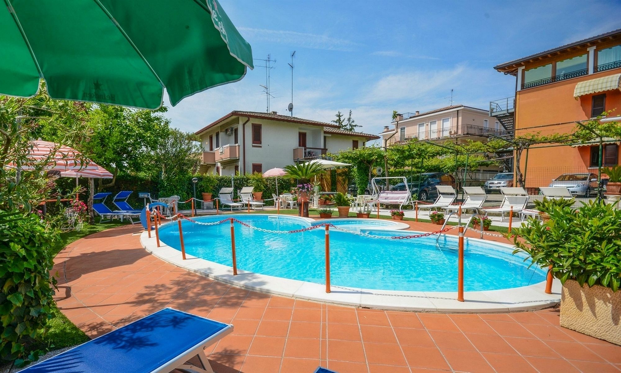 Hotel Benaco سيرمِيوني المظهر الخارجي الصورة