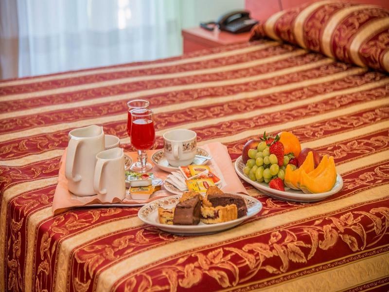 Hotel Benaco سيرمِيوني المظهر الخارجي الصورة