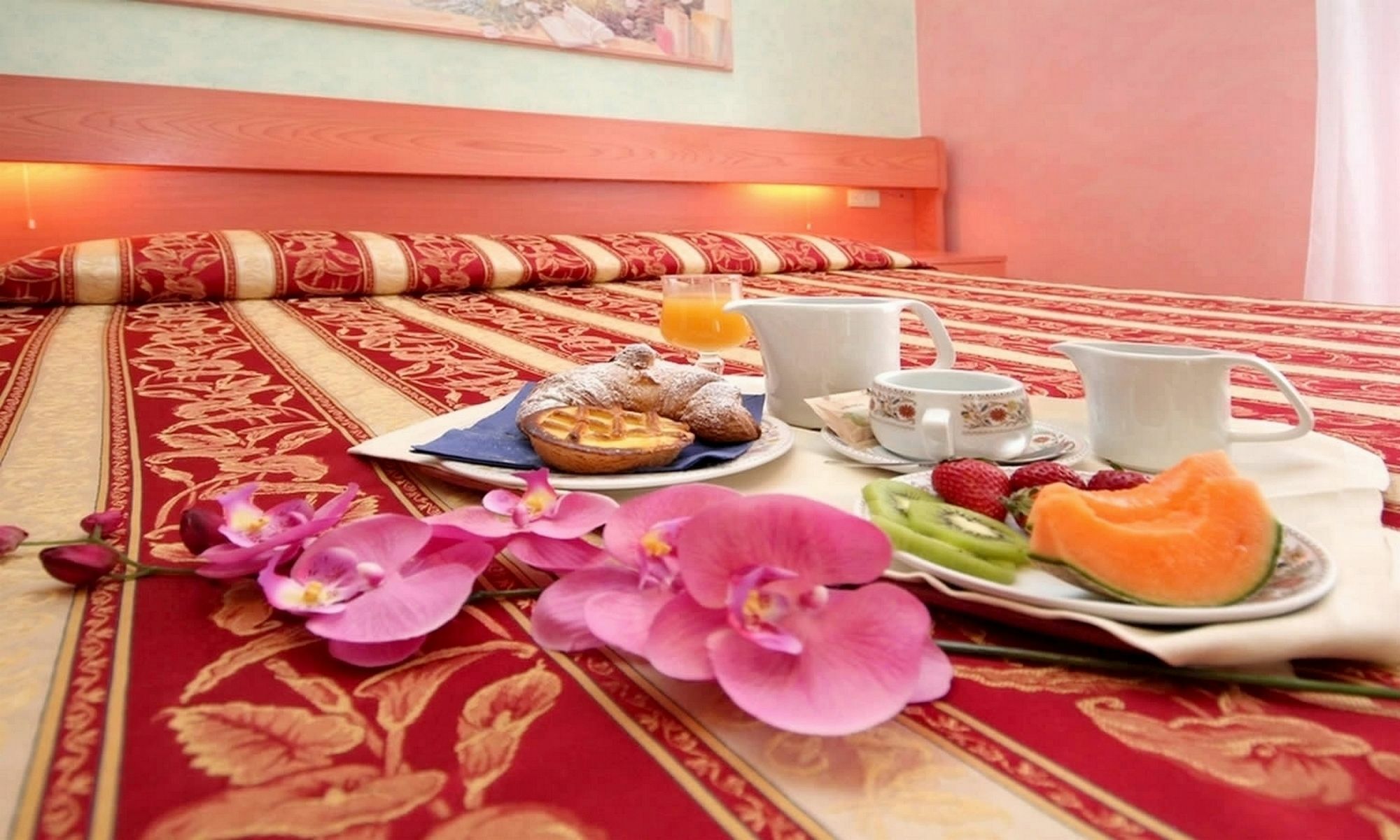 Hotel Benaco سيرمِيوني المظهر الخارجي الصورة